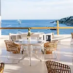 Mykonos Blu, A Grecotel To Live Resort Psarou (Mykonos)