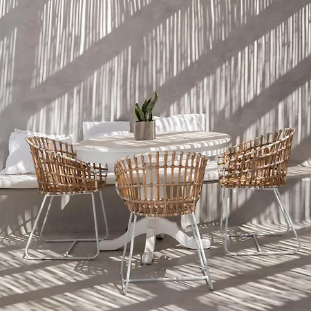 Mykonos Blu, A To Live Psarou (Mykonos)