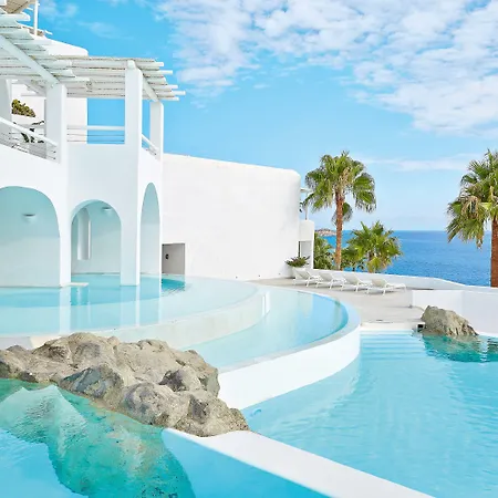 Mykonos Blu, A To Live